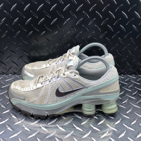 Nike Shoes - NIKE TURBO V11